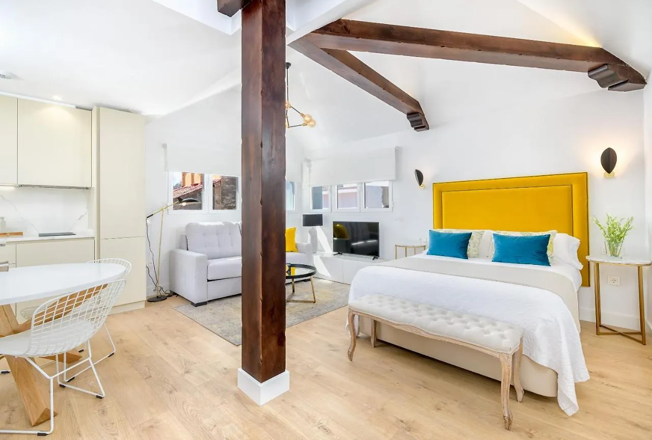 Iloftmalaga Calle Nueva Suites ספרד
